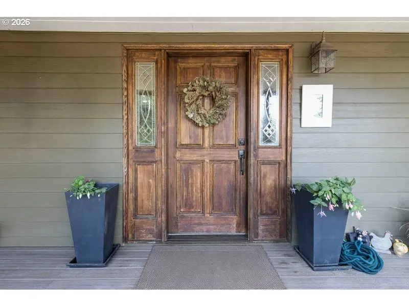 18 Ramsay Ln, White Salmon, WA 98672 - Image #2