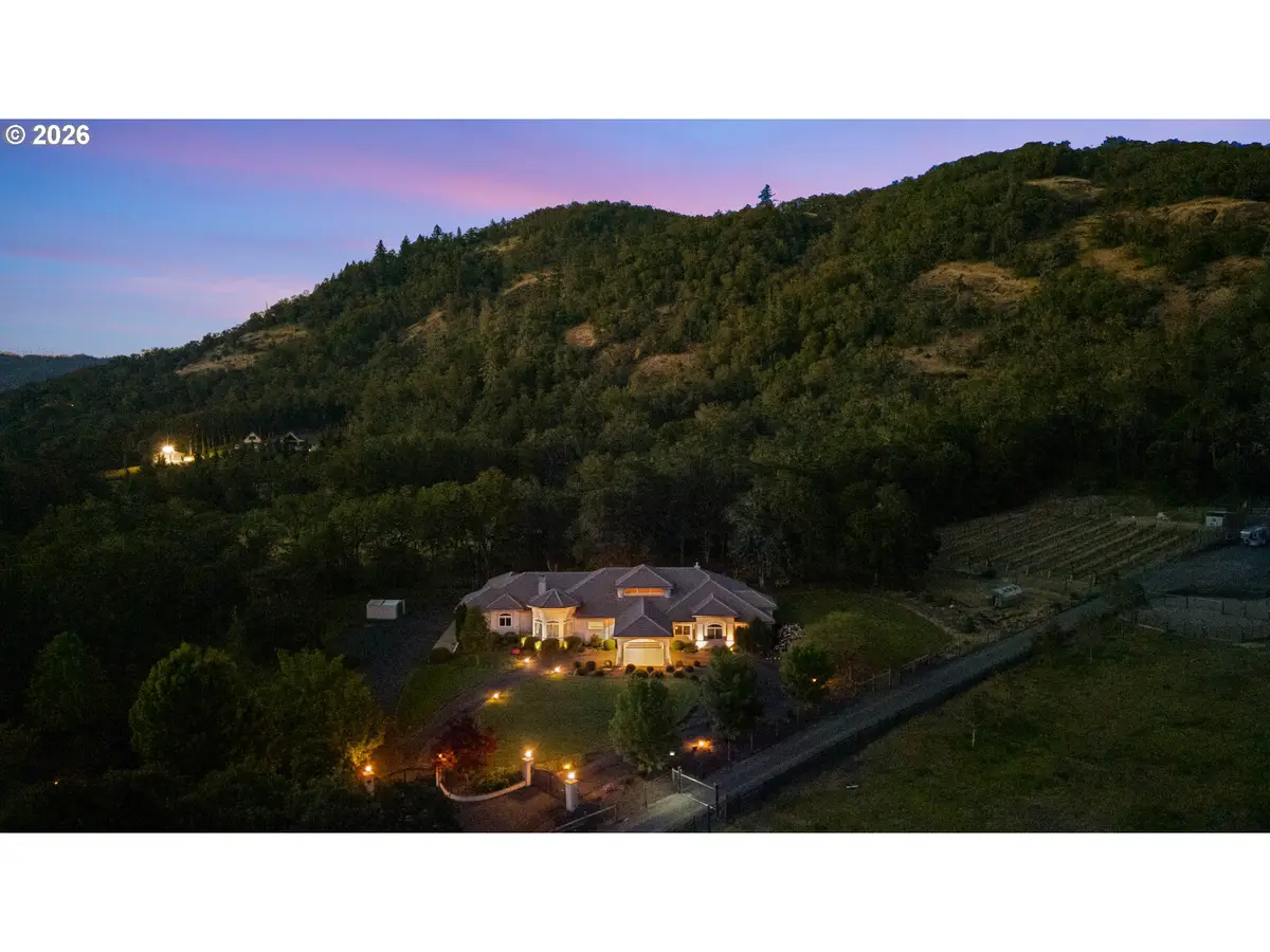 175 Echo Canyon Ln, Roseburg, OR 97471 - #1