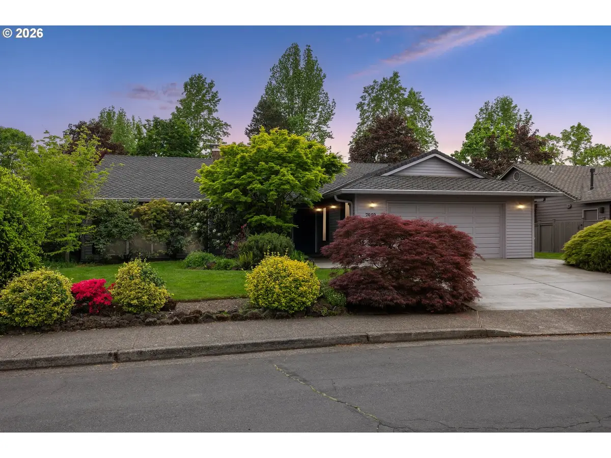 7050 SW Chapel Ln, Portland, OR 97223 - #1