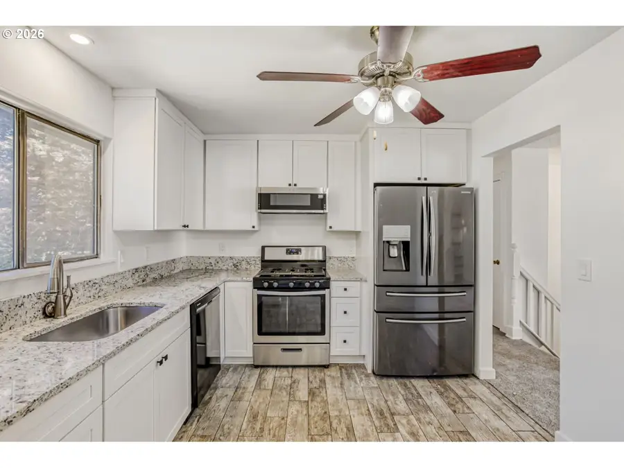 18801 NE Clackamas St, Portland, OR 97230 - #3