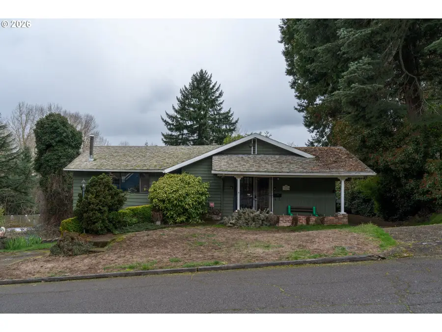2833 NE 89th Ave, Portland, OR 97220 - #3