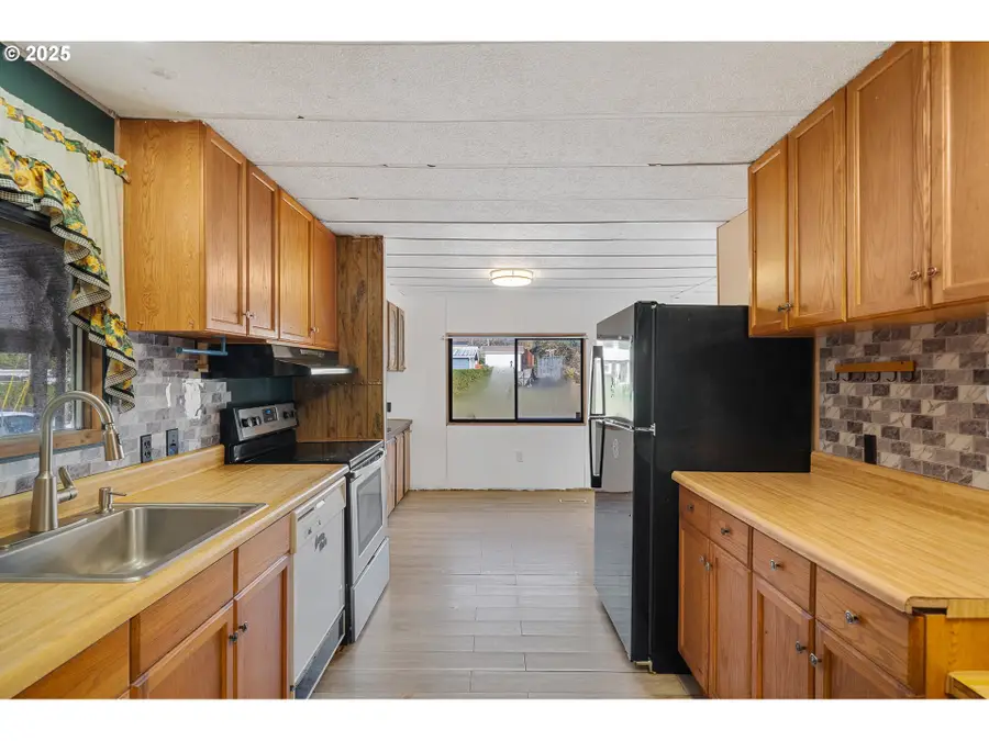 6835 Spruce St, Bay City, OR 97107 - Image #3