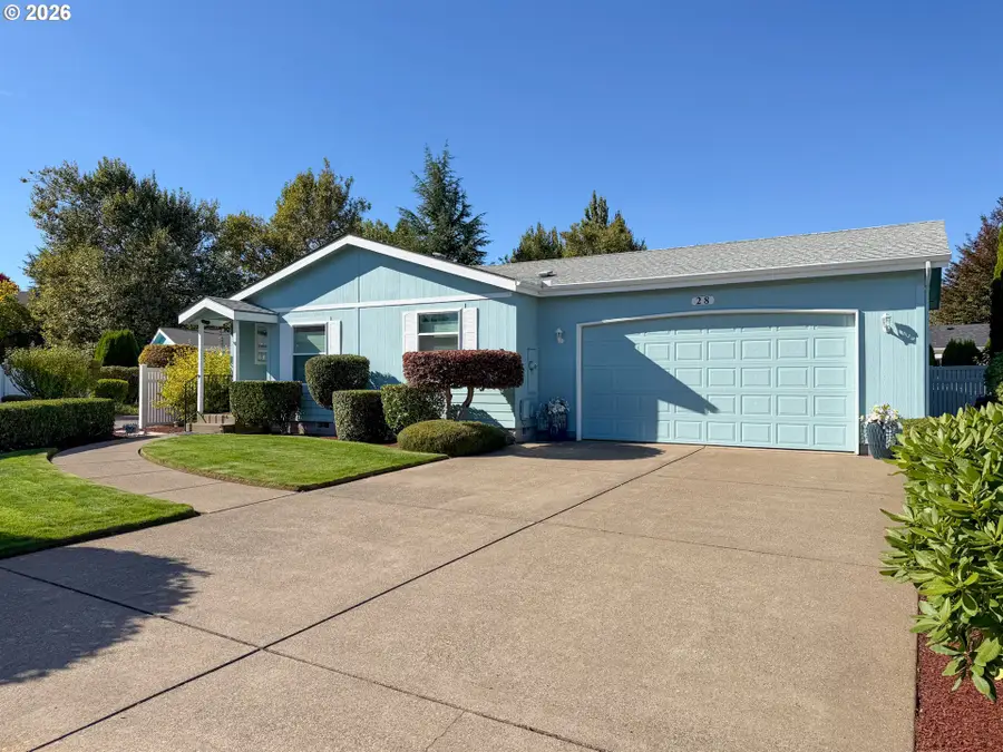 3220 Crescent Ave #28, Eugene, OR 97408 - #3