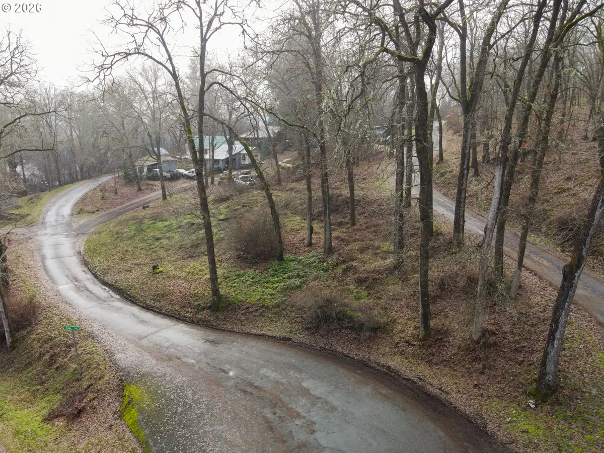 108 Loop Dr, Klickitat, WA 98628 - Image #1