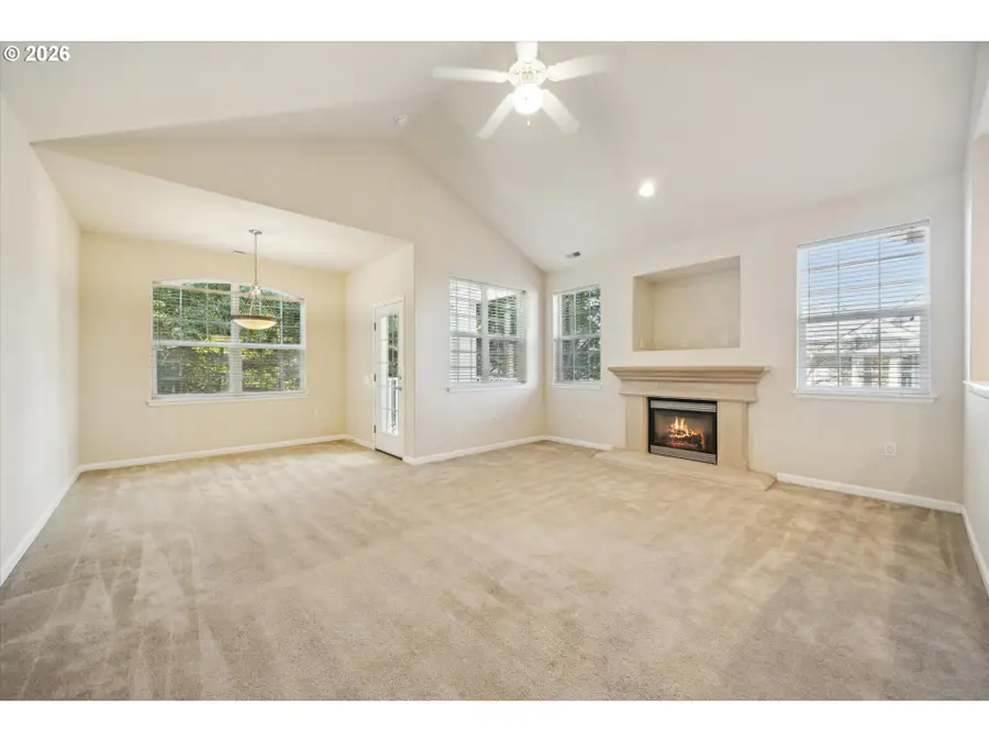 5305 Summerlinn Way, West Linn, OR 97068 - #3