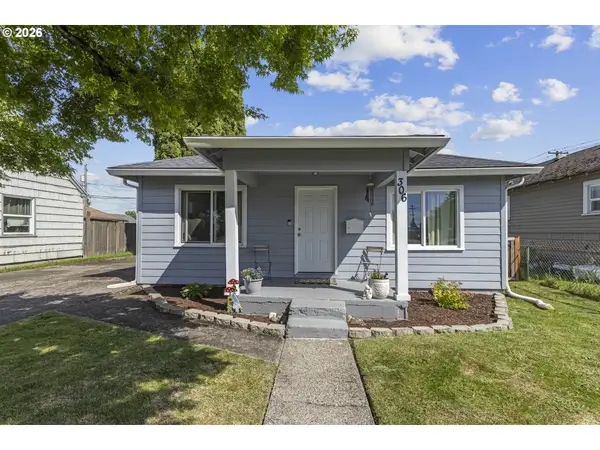 306 26th Ave, Longview, WA 98632