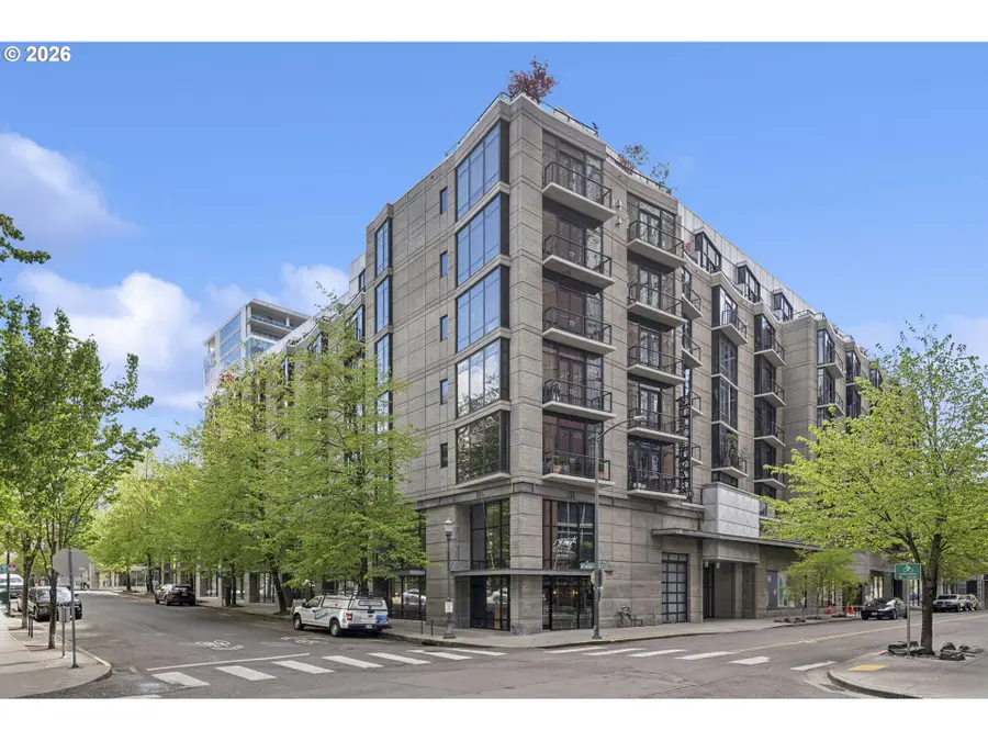 1030 NW 12th Ave #TH2, Portland, OR 97209 - #3