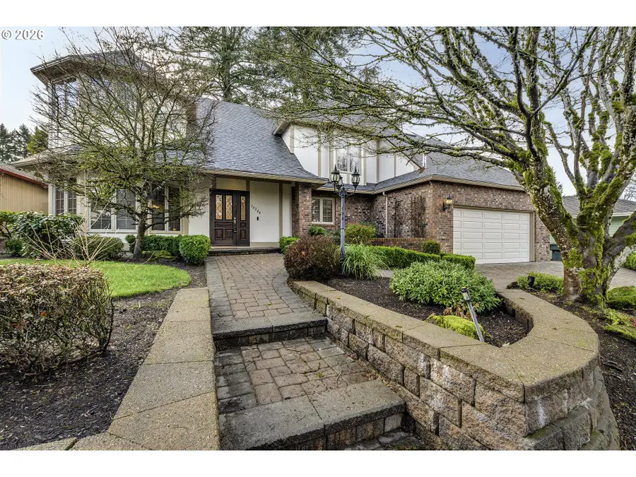 10284 SW Susquehanna Dr, Tualatin, OR 97062 - Image #2