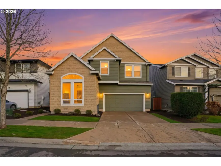 3468 SE Silver Fox Ave, Hillsboro, OR 97123 - Image #2