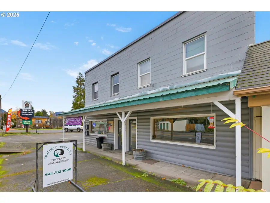 47470 Highway 58, Oakridge, OR 97463 - Image #3