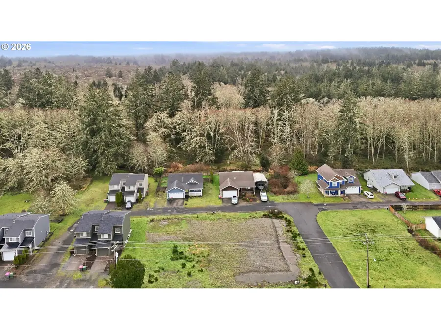 590 7th Ave, Hammond, OR 97121 - #3