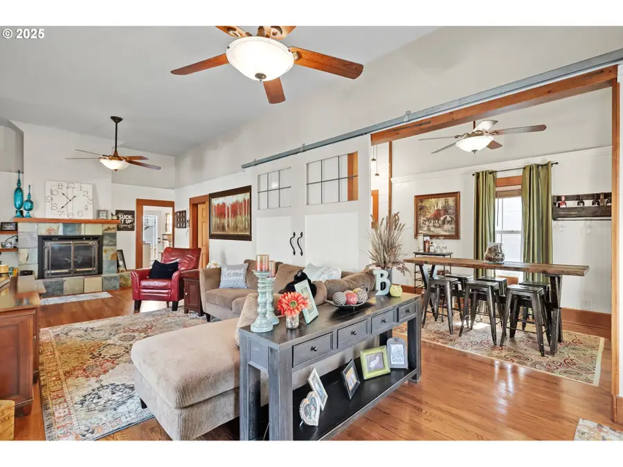 811 W 9th St, The Dalles, OR 97058 - Image #3