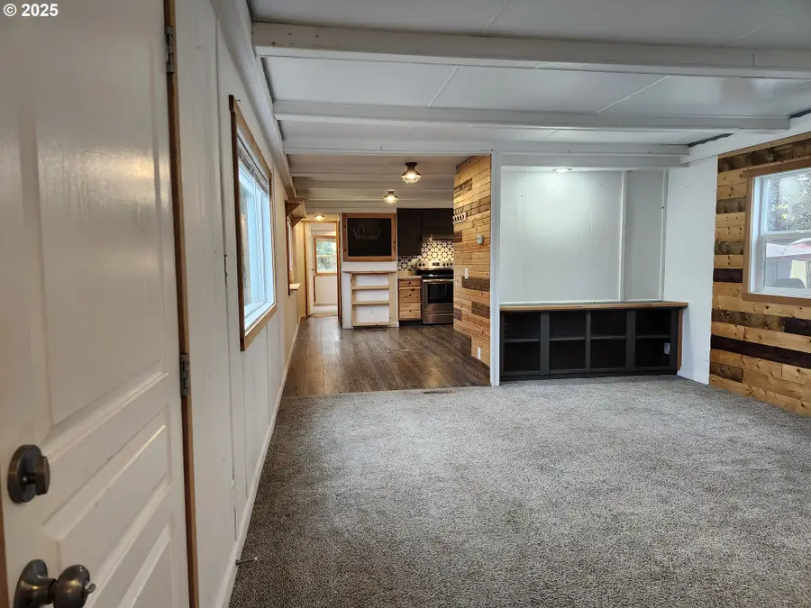 545 Warren St S #12, Monmouth, OR 97361 - Image #3