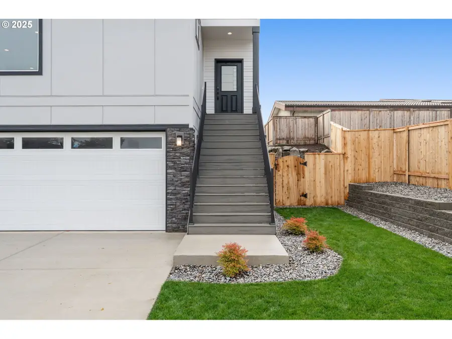 1105 NW 111th Cir, Vancouver, WA 98685 - Image #3