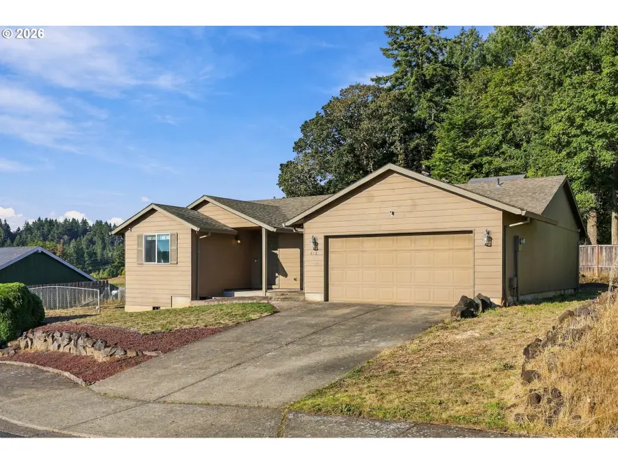 416 Costelloe Dr, Gaston, OR 97119 - #2