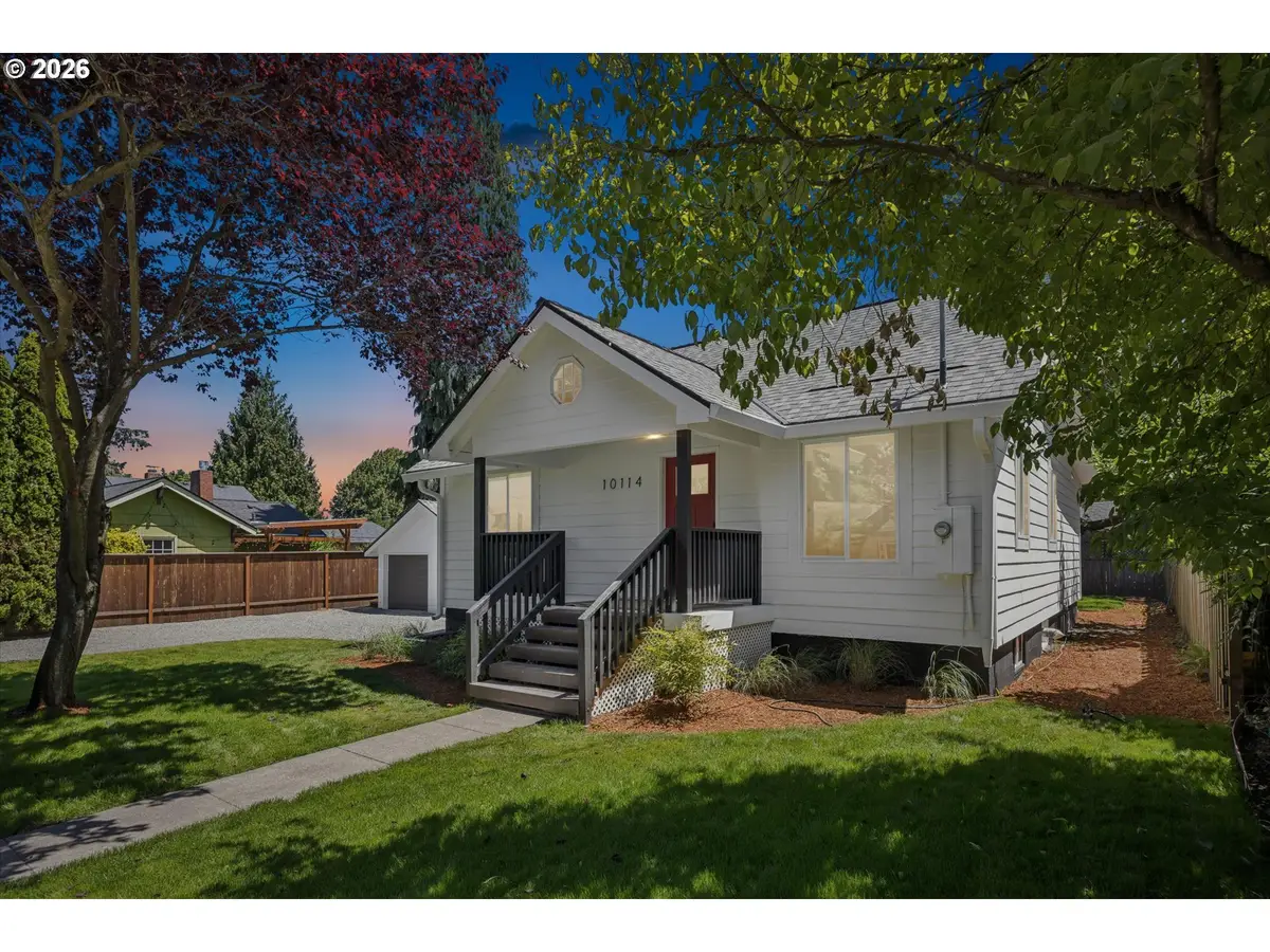 10114 N Calhoun Ave, Portland, OR 97203 - #1