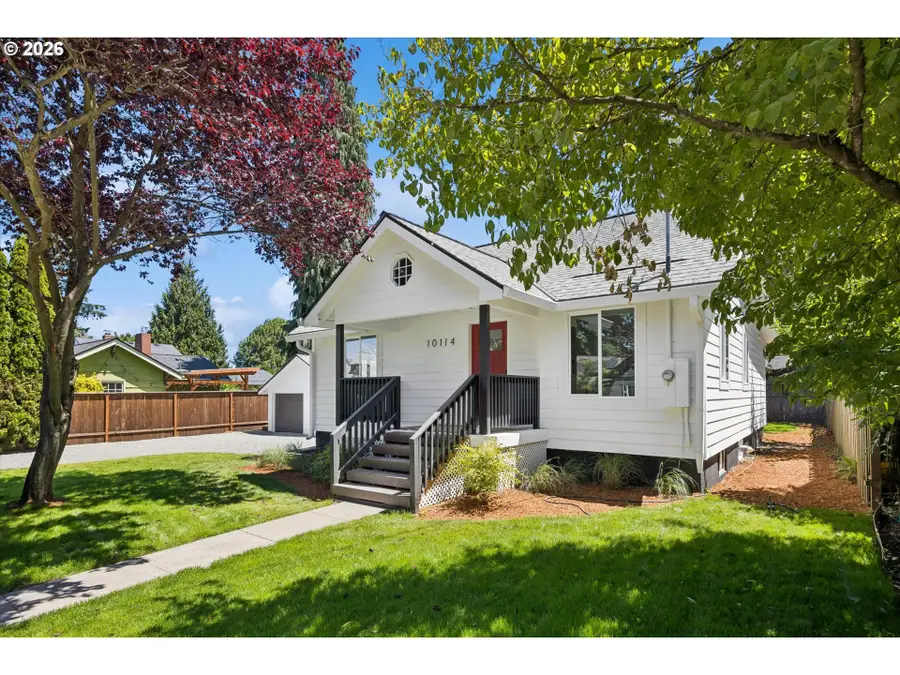 10114 N Calhoun Ave, Portland, OR 97203 - #2