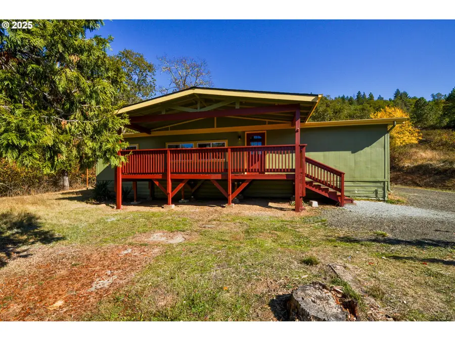 2193 Canyonville Riddle Rd, Riddle, OR 97469 - Image #2