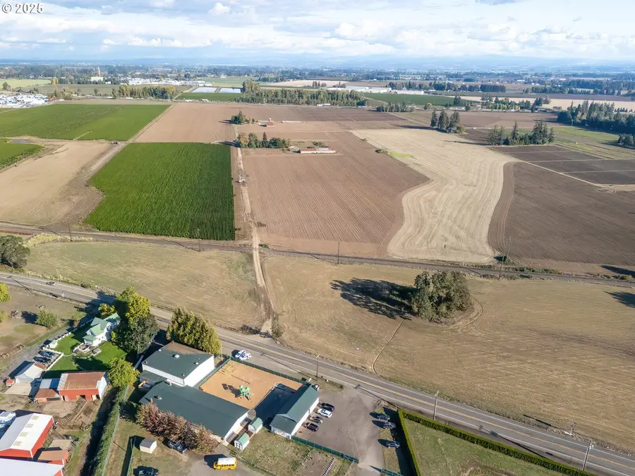 0000 River Road, Salem, OR 97303 - #2