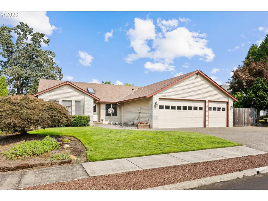 19341 Inishbride Ct, Oregon City, OR 97045 - #2