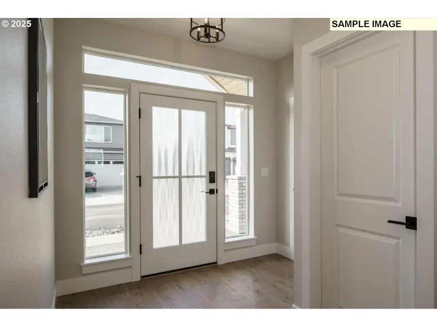 16132 Serres Farms Rd, Oregon City, OR 97045 - Image #3