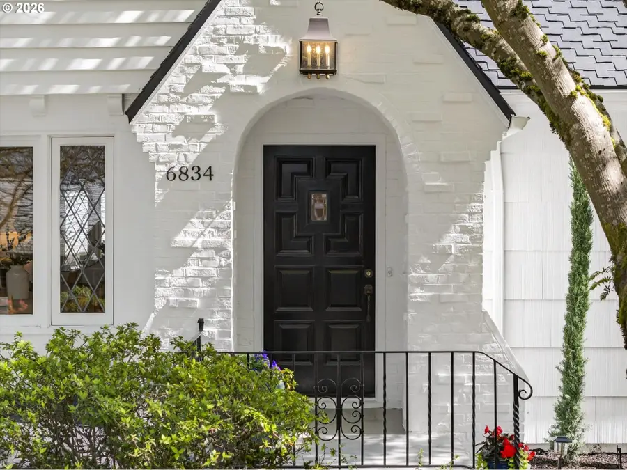 6834 SE Reed College Pl, Portland, OR 97202 - #2