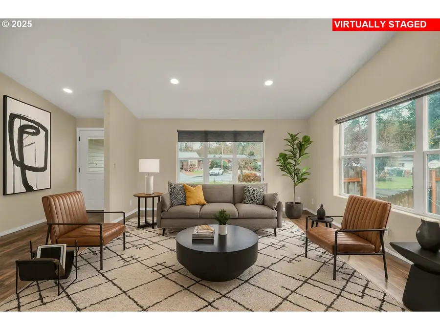 1780 Grape Ct, Sweet Home, OR 97386 - Image #2