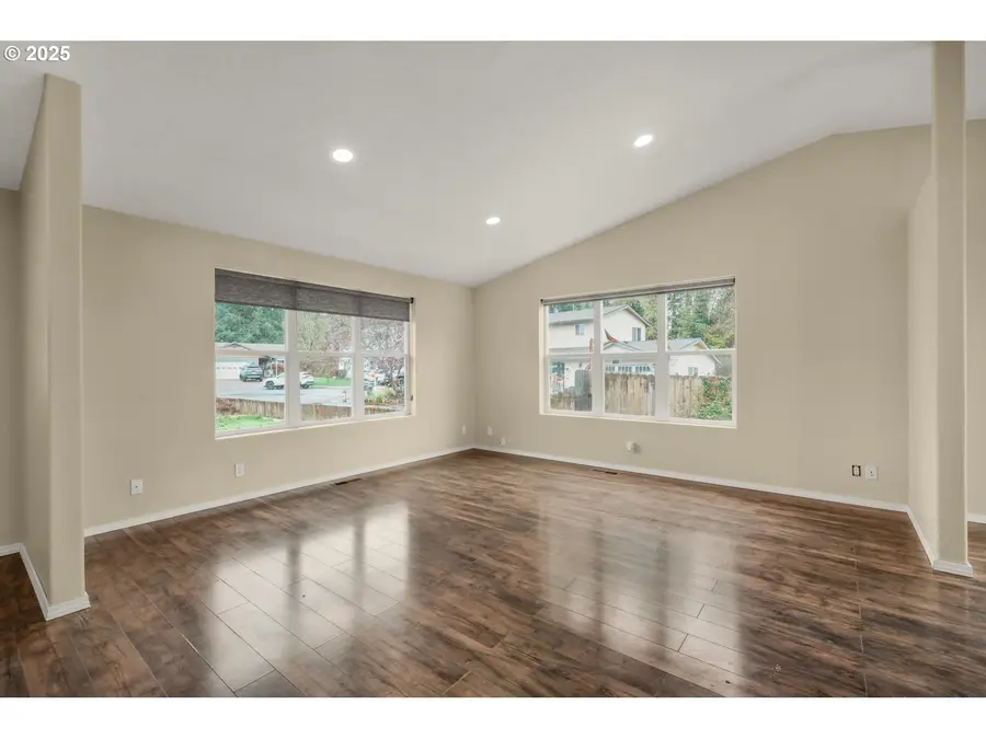 1780 Grape Ct, Sweet Home, OR 97386 - Image #3