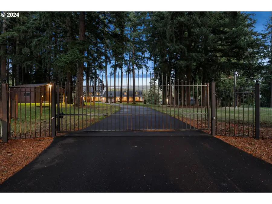 30806 S Grays Hill Rd, Colton, OR 97017 - #3