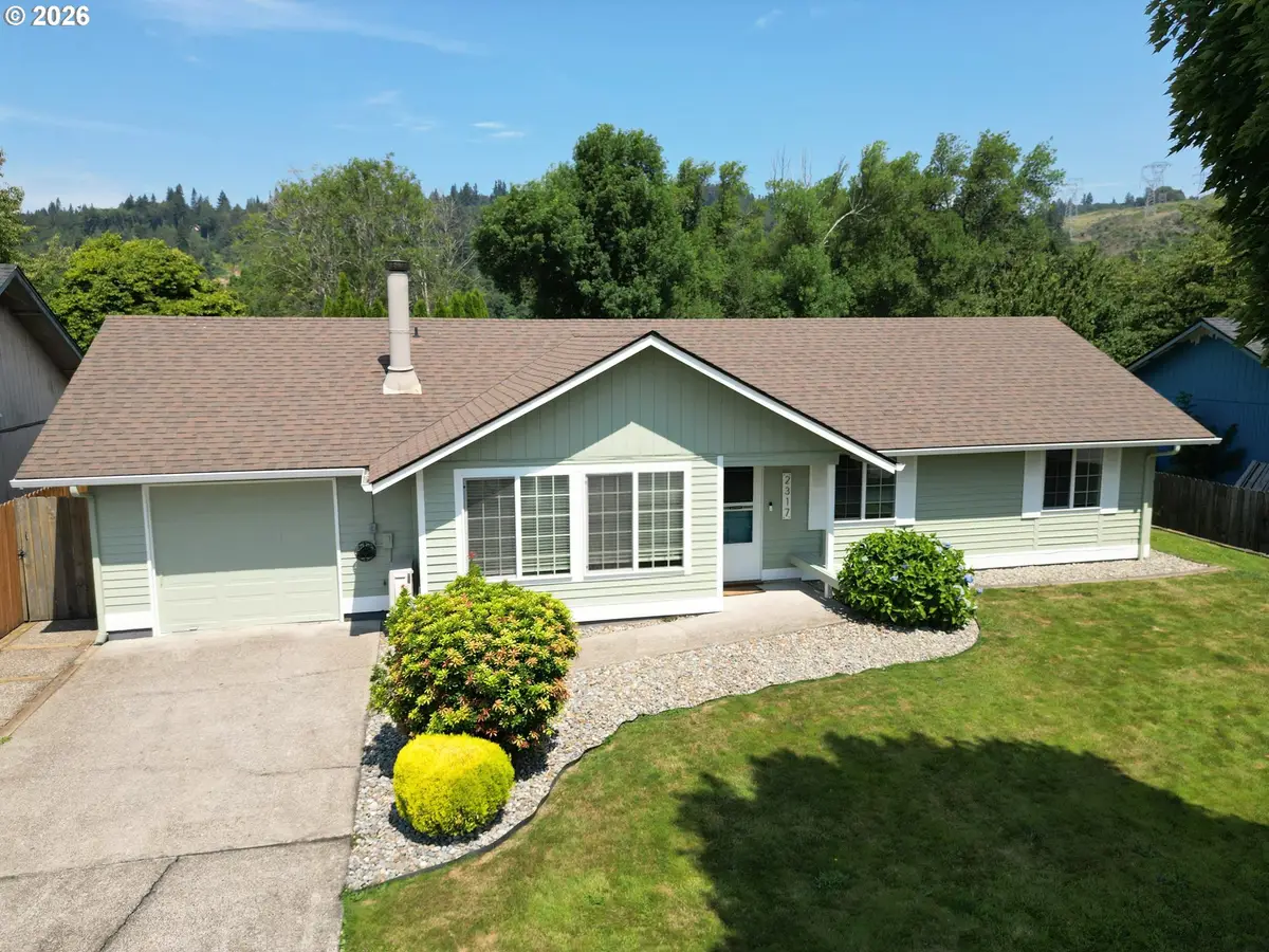 2317 Wren Dr, Longview, WA 98632 - #1