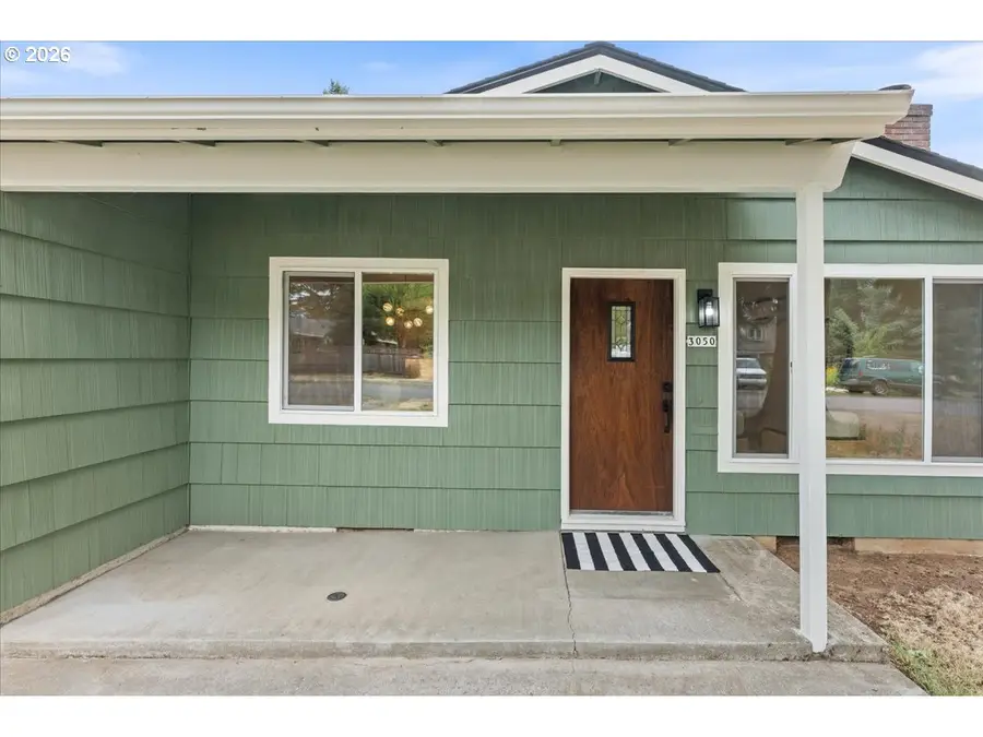3050 SE 119th Ave, Portland, OR 97266 - #2