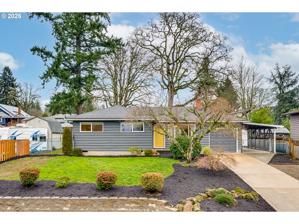 945 Cornell Ave, Gladstone, OR 97027 - Image #1