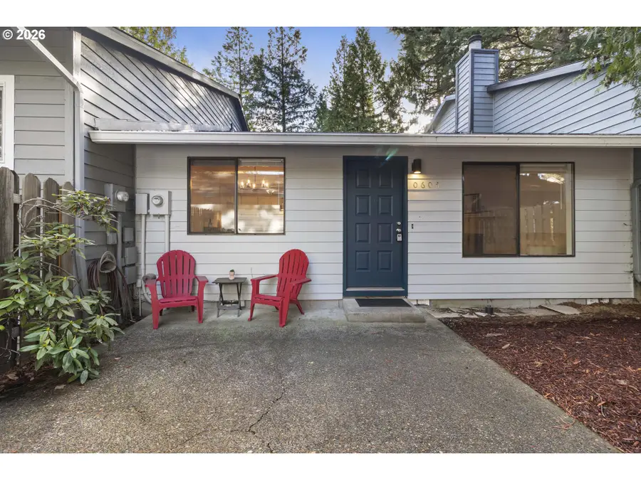 604 S California St, Portland, OR 97219 - Image #2