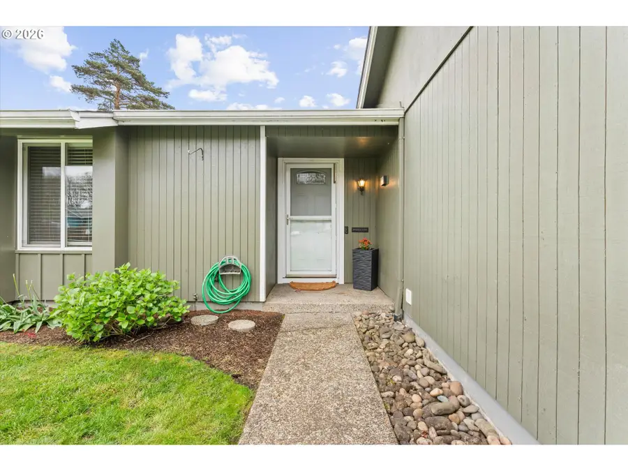 17570 NW Park View Blvd, Portland, OR 97229 - #2