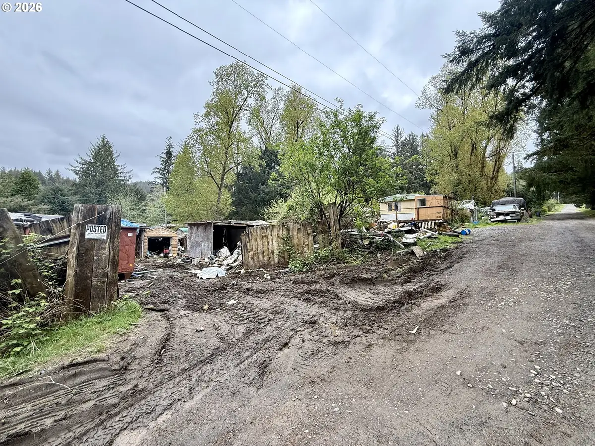 21 N Davis Ln, Otis, OR 97368 - #1