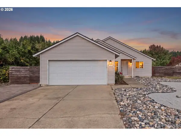 707 Ash St, Dayton, OR 97114