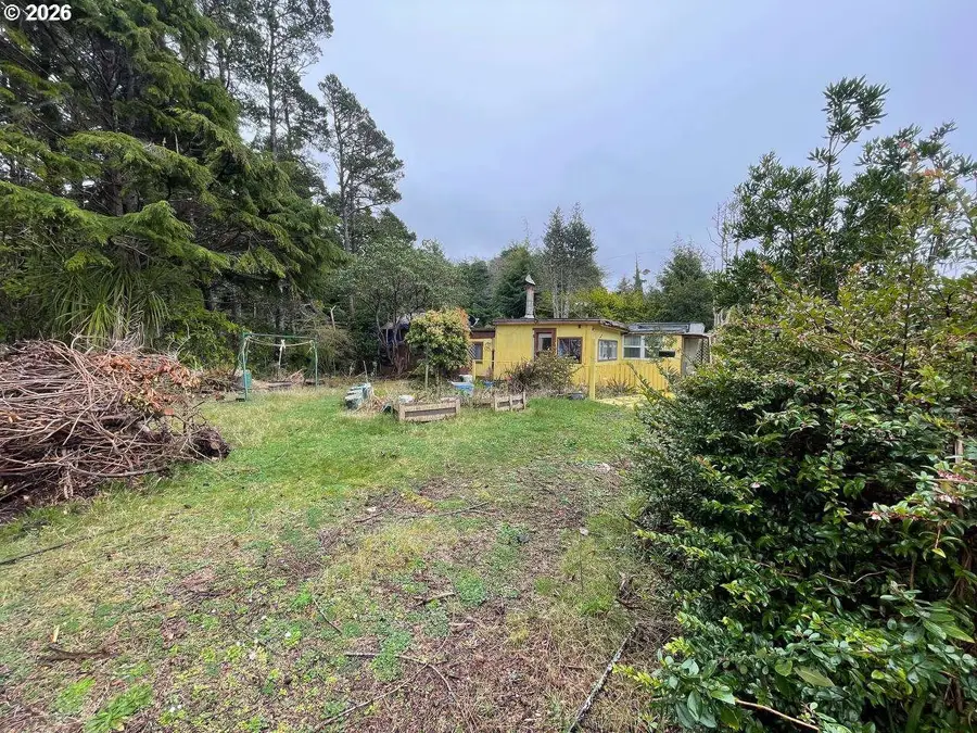 185 SE 118th St, South Beach, OR 97366 - #3