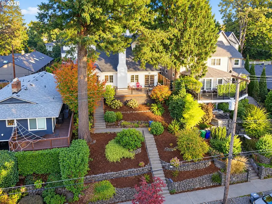 3826 SW Council Crest Dr, Portland, OR 97239 - #2