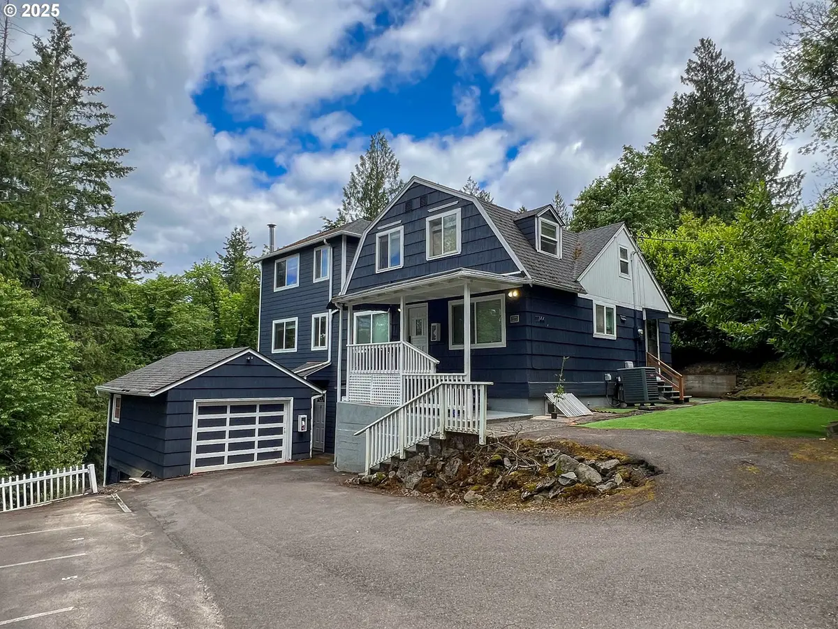 11744 SW 61st Ave, Portland, OR 97219 - Image #1