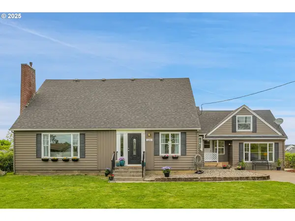 10701 N Pershing St, MtAngel, OR 97362