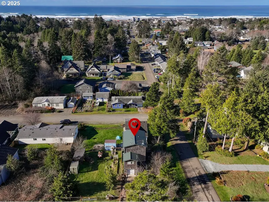 101 S Quadrant St, Rockaway Beach, OR 97136 - Image #2