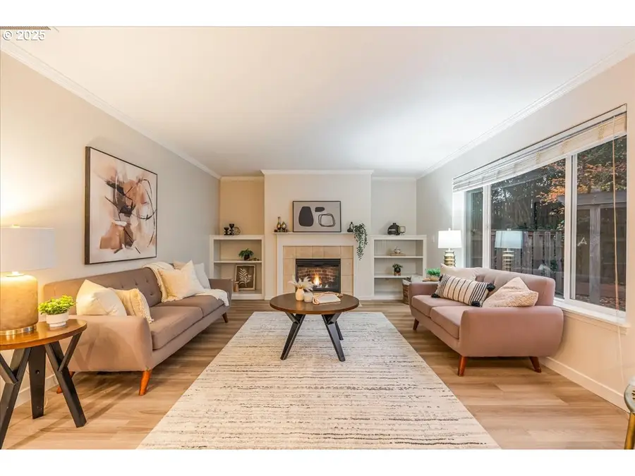 16905 NW Arizona Dr, Beaverton, OR 97006 - Image #3