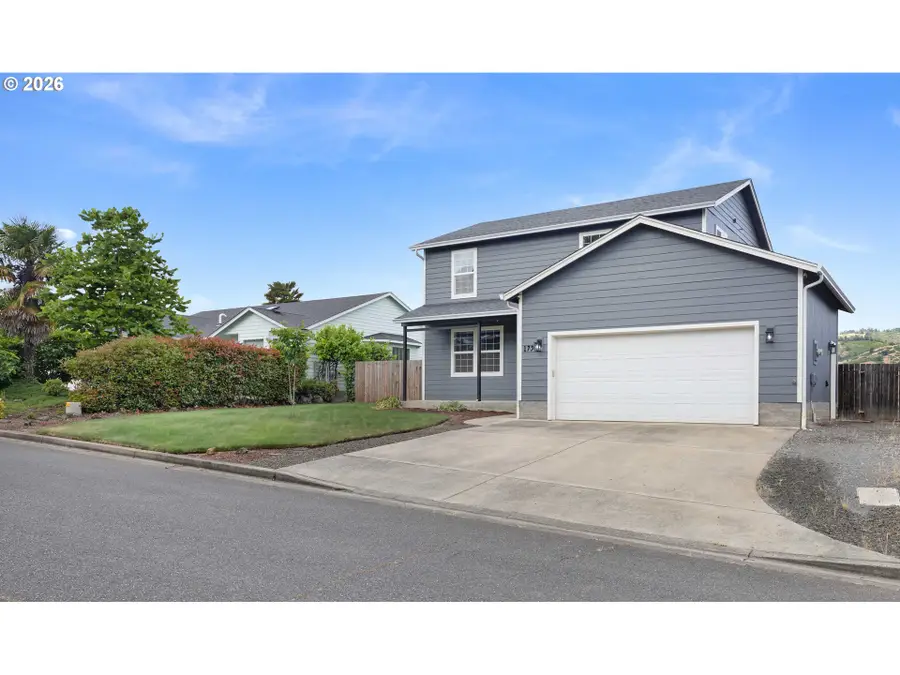 179 Rainbow Ridge Ave, Roseburg, OR 97471 - #3