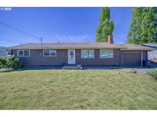 321 W Date St, Powers, OR 97466