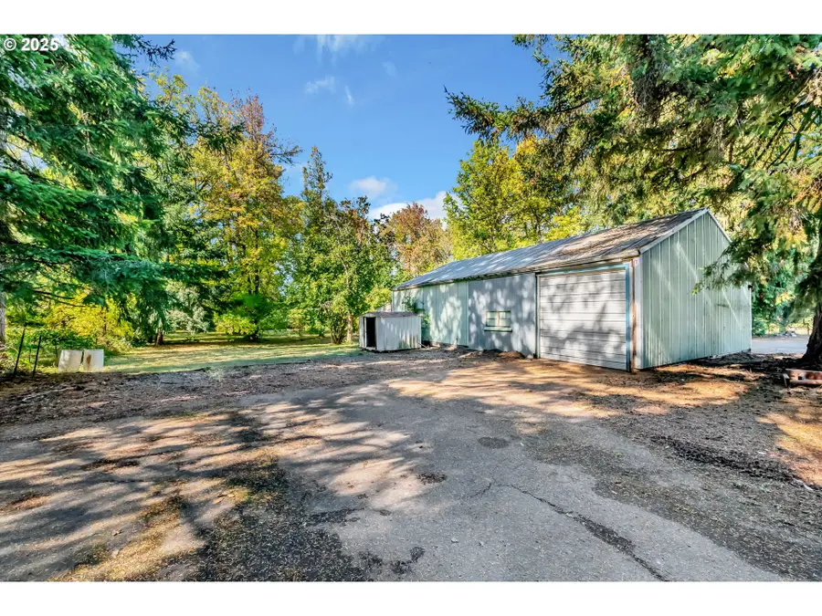 87206 Greenridge Dr, Veneta, OR 97487 - Image #3