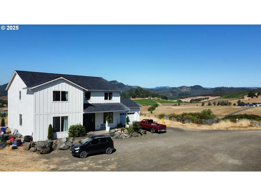 635 Wil Way, Winston, OR 97496 - Image #3