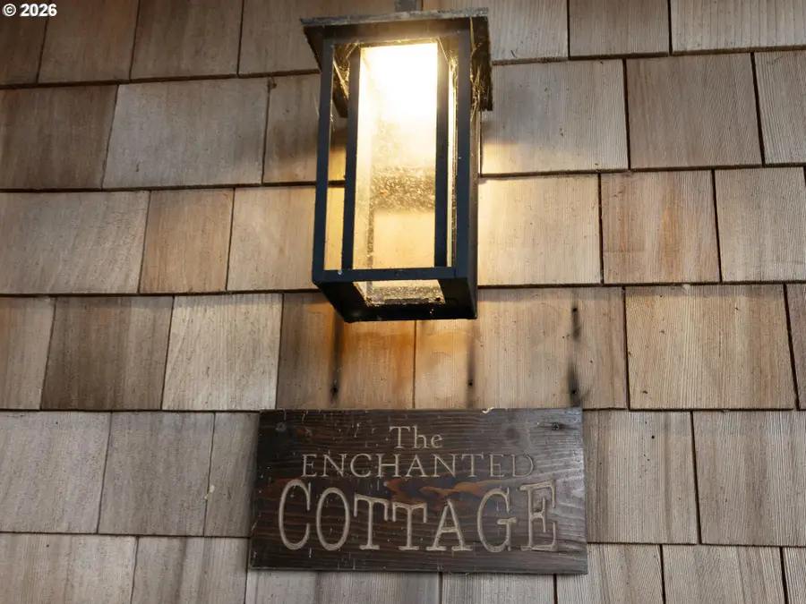 163 Amber Ln, Cannon Beach, OR 97110 - #3