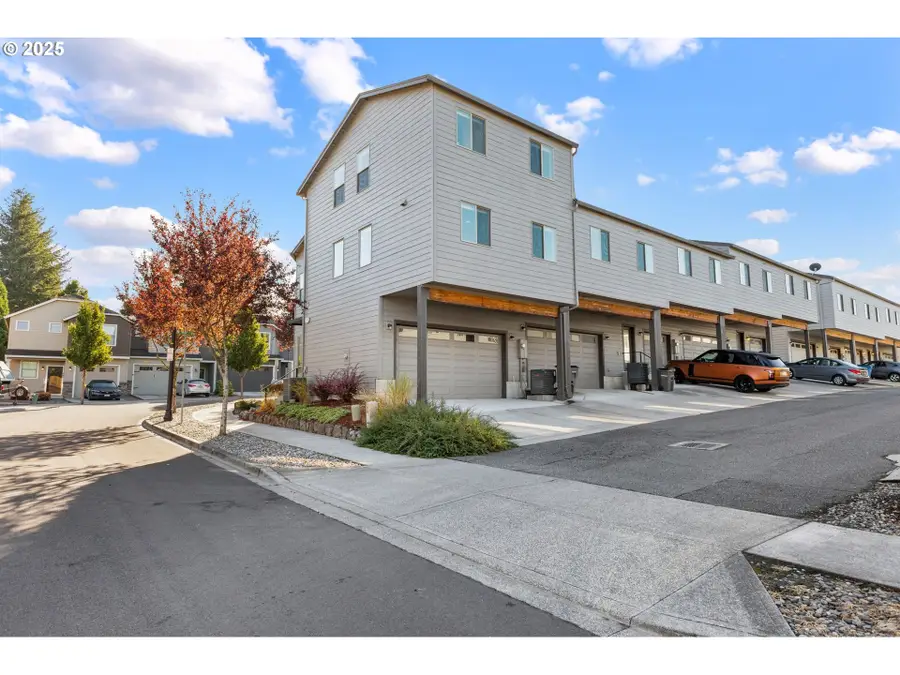 193 N 44th Pl, Ridgefield, WA 98642 - Image #3