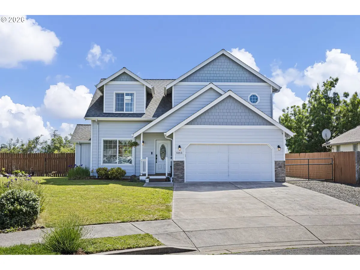1053 Heckart Ln, Harrisburg, OR 97446 - #1