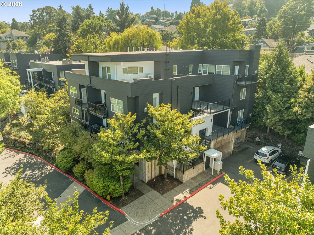 618 S Nevada St #H, Portland, OR 97219 - #1